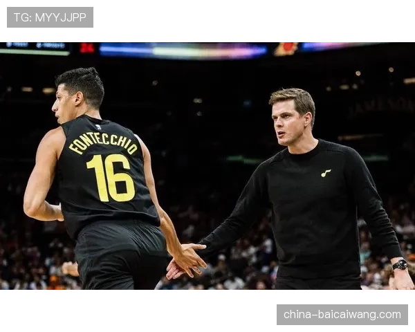 灰熊逆转爵士终结四连败 普罗斯珀23分战术权重提升