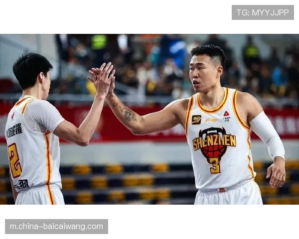 深圳贺希宁出场时间负荷过大 体能分配数据反映轮换深度不足